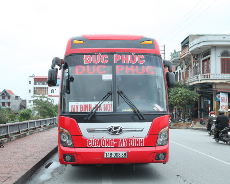 Xe khách đến móng Cái